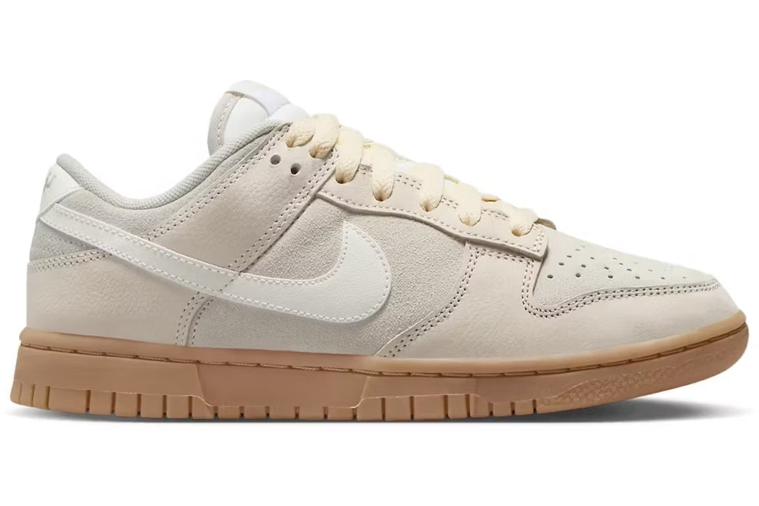 Nike Dunk Low SE Hangul Day (Women's)
