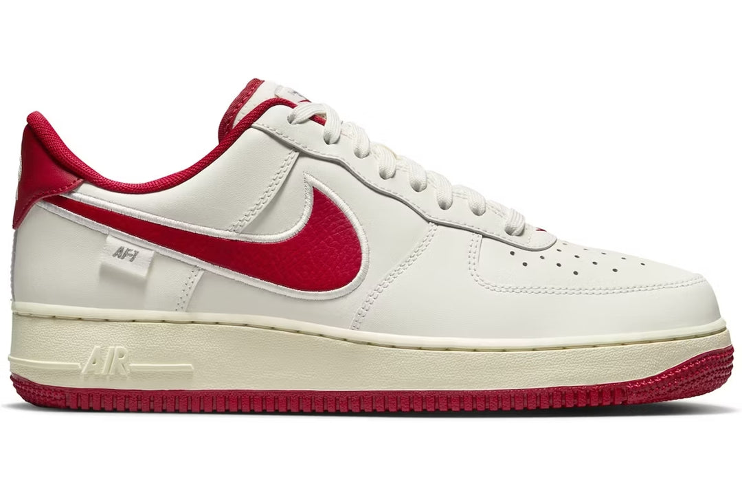 Nike Air Force 1 Low '07 Sail Gym Red