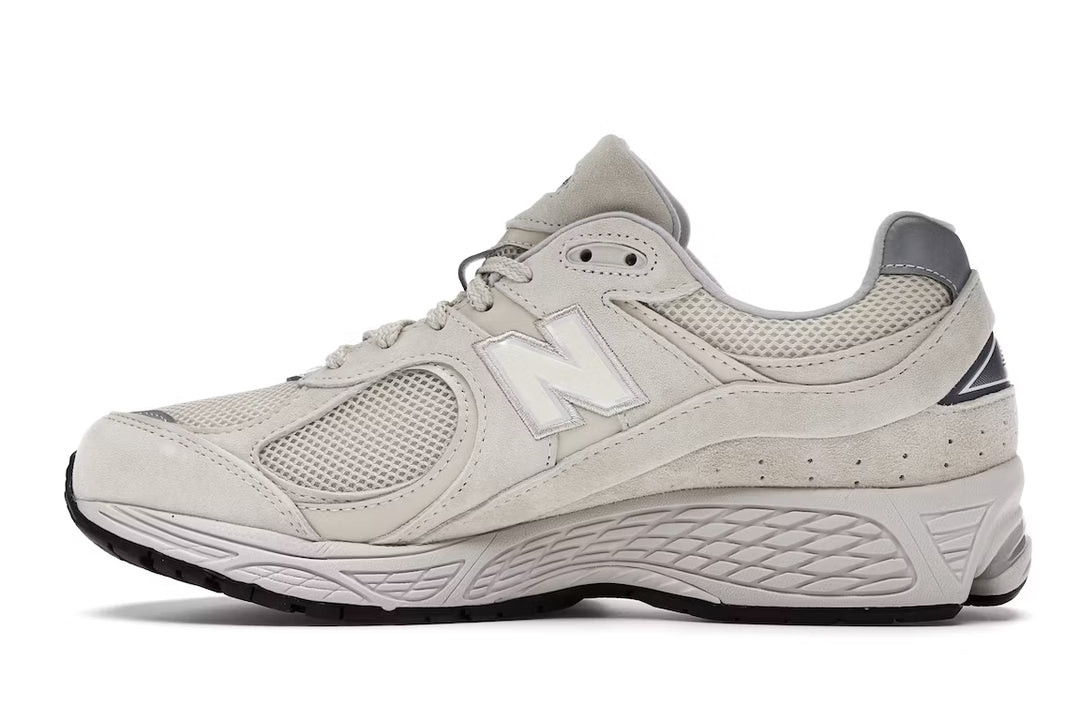 New Balance 2002R Bone Light Aluminum