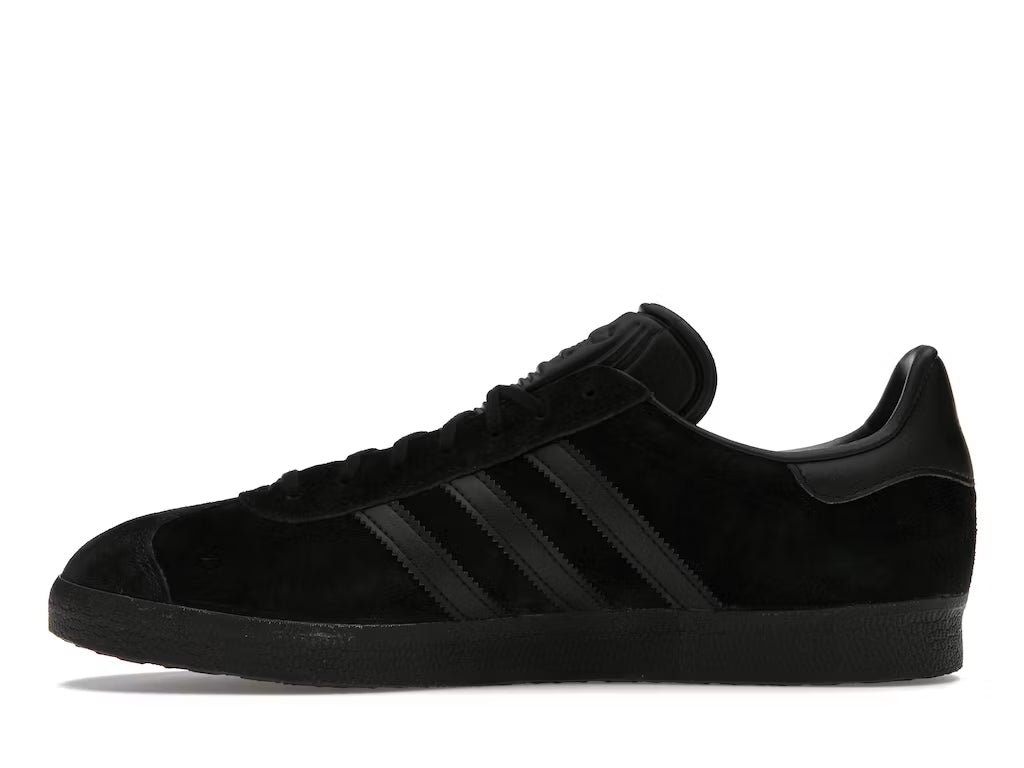 adidas Gazelle Triple Black