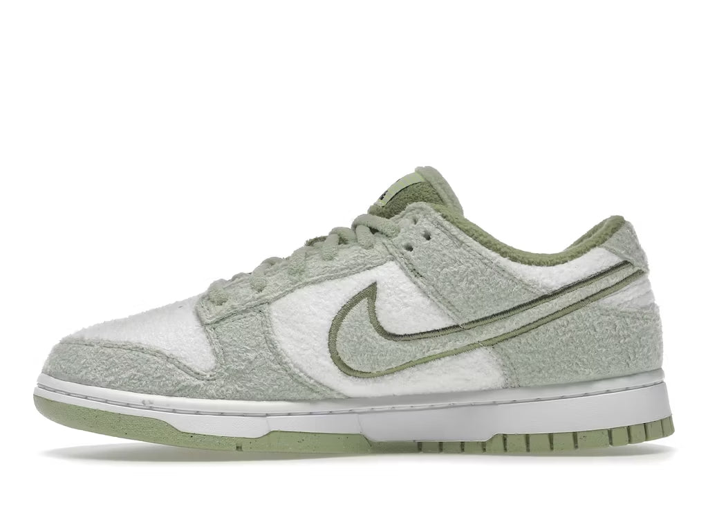 Nike Dunk Low SE Fleece Pack Honeydew (Women's)