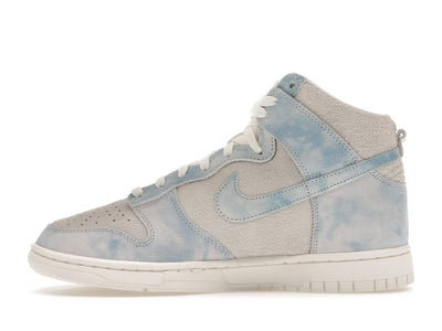 Nike Dunk High SE Clouds Celestine Blue (Women's)