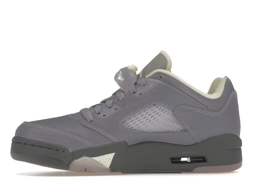 Jordan 5 Retro Low Indigo Haze (Women's)