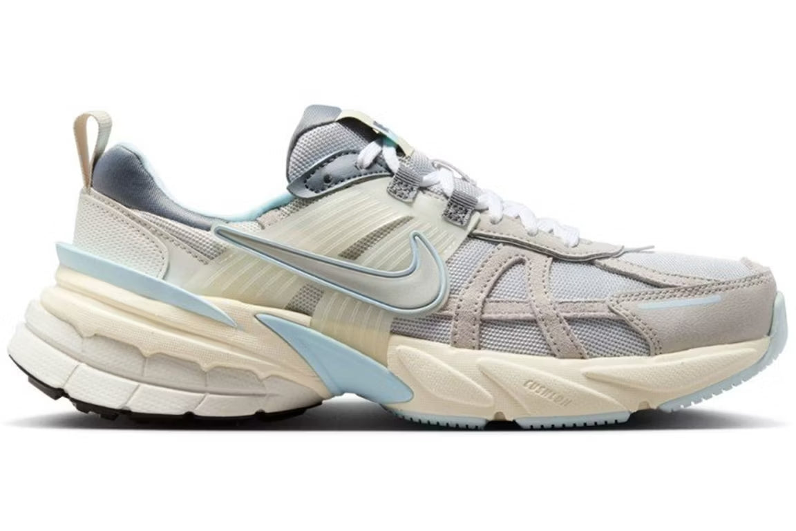 Nike V2K Run Light Bone Metallic Platinum (Women's)