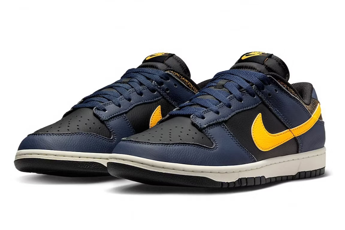 Nike Dunk Low Vintage Michigan