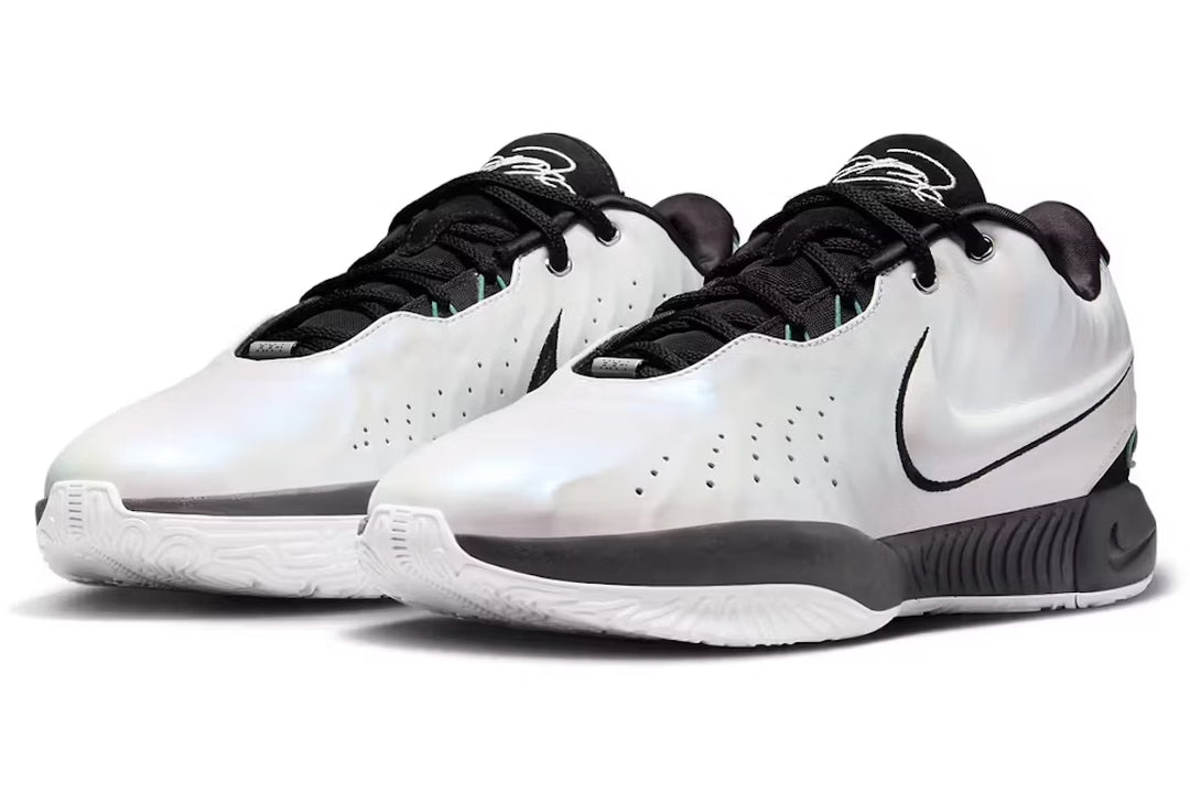Nike LeBron 21 Conchiolin