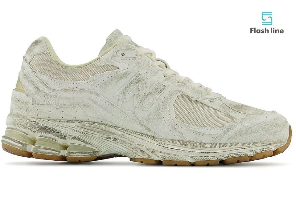 New Balance 2002R Protection Pack Distressed - Flash Line Store