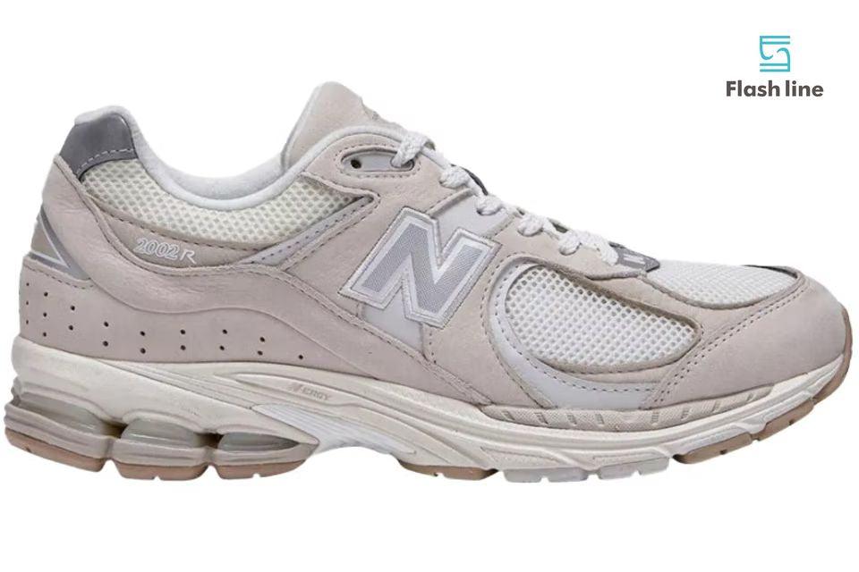 New Balance 2002R White Ivory - Flash Line Store