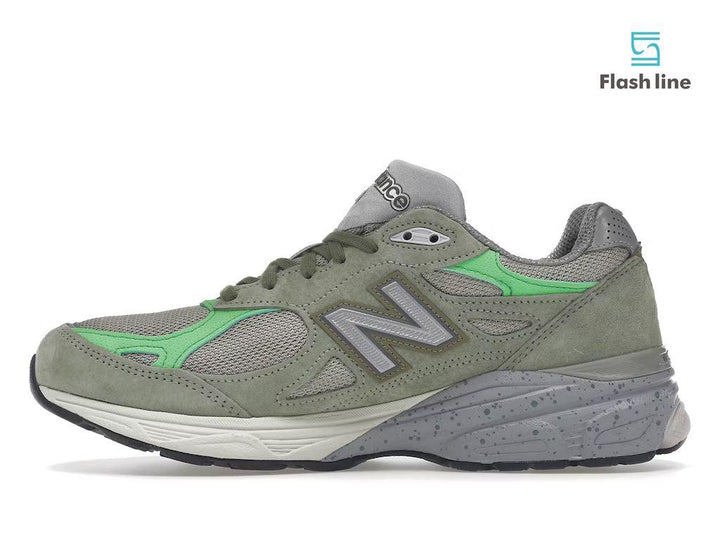 New Balance 990v3 Patta Keep Your Family Close - Flash Line Store