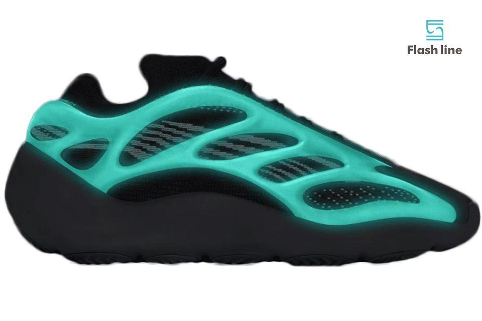 Yeezy 700 deals flash